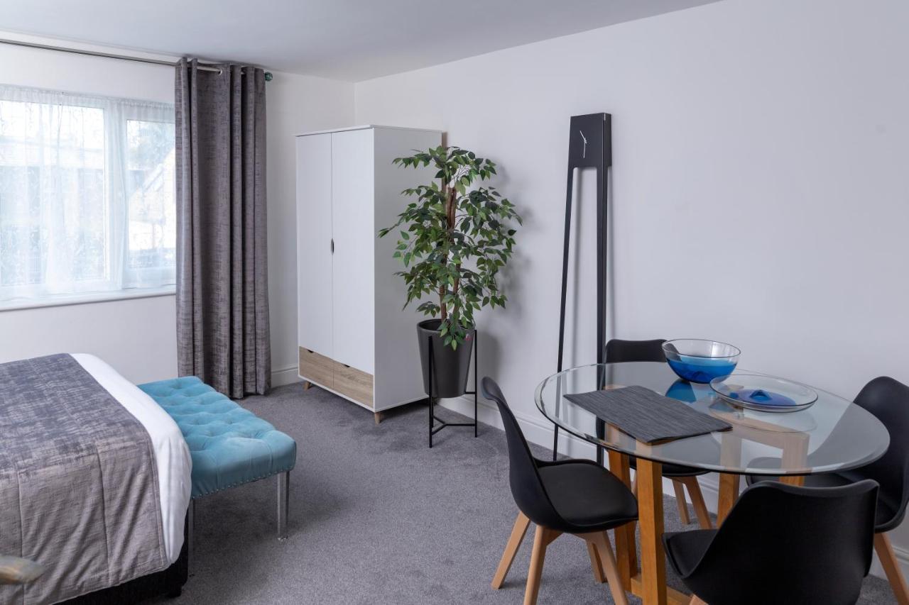 River Court Apartments Lets CBG Dış mekan fotoğraf