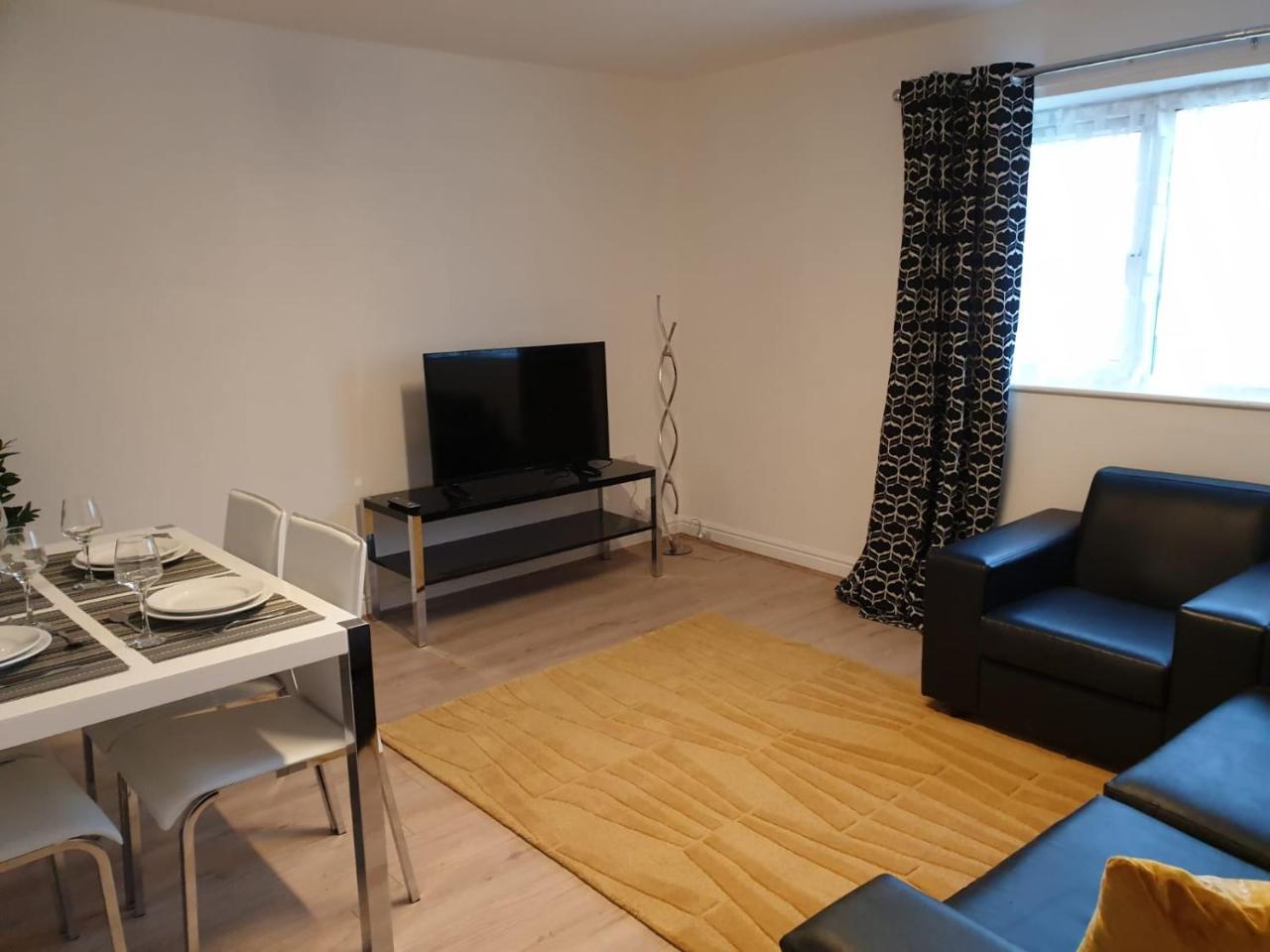 River Court Apartments Lets CBG Dış mekan fotoğraf